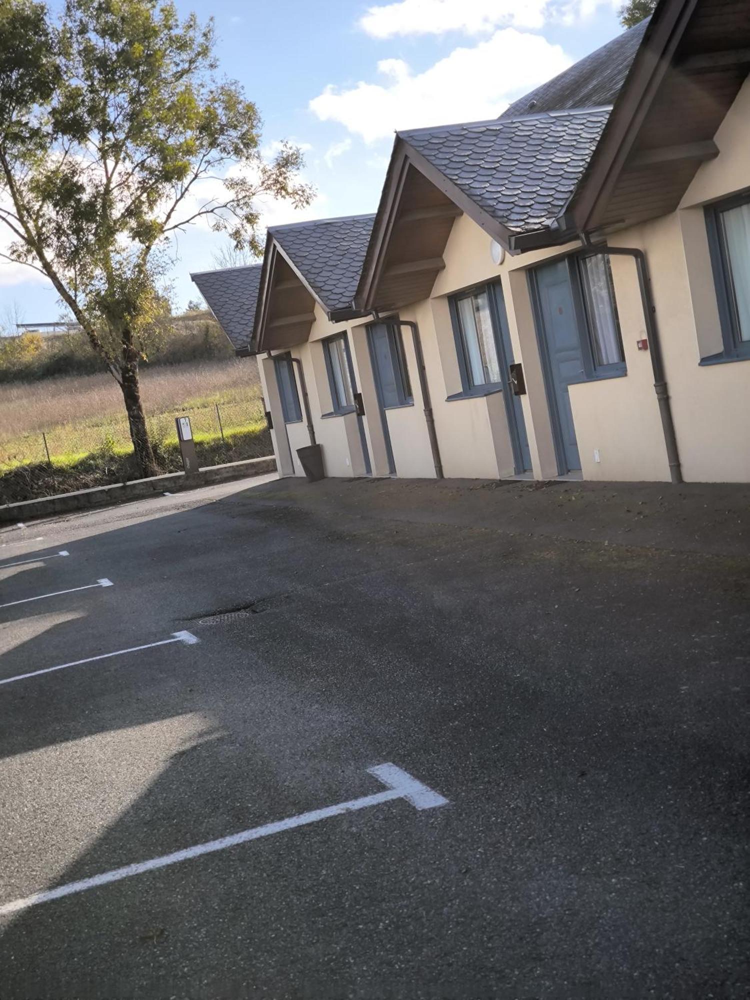 Hotel Le Laury'S Onet-le-Château Esterno foto