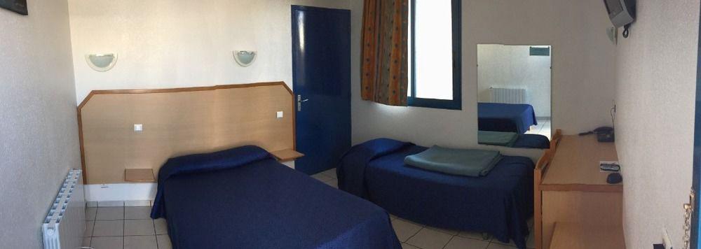 Hotel Le Laury'S Onet-le-Château Esterno foto